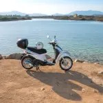 Alla scoperta della Sardegna del nord in sella allo scooter: perché è una scelta che fa la differenza